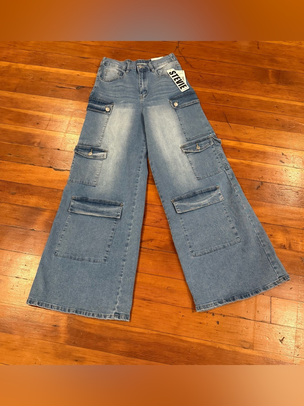 👖✨NWT Stevie by Steve Madden Cargo Wide Leg Jeans in a Size Small JUNIORS!!!